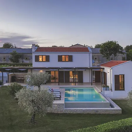 Villa Luna Rossa *